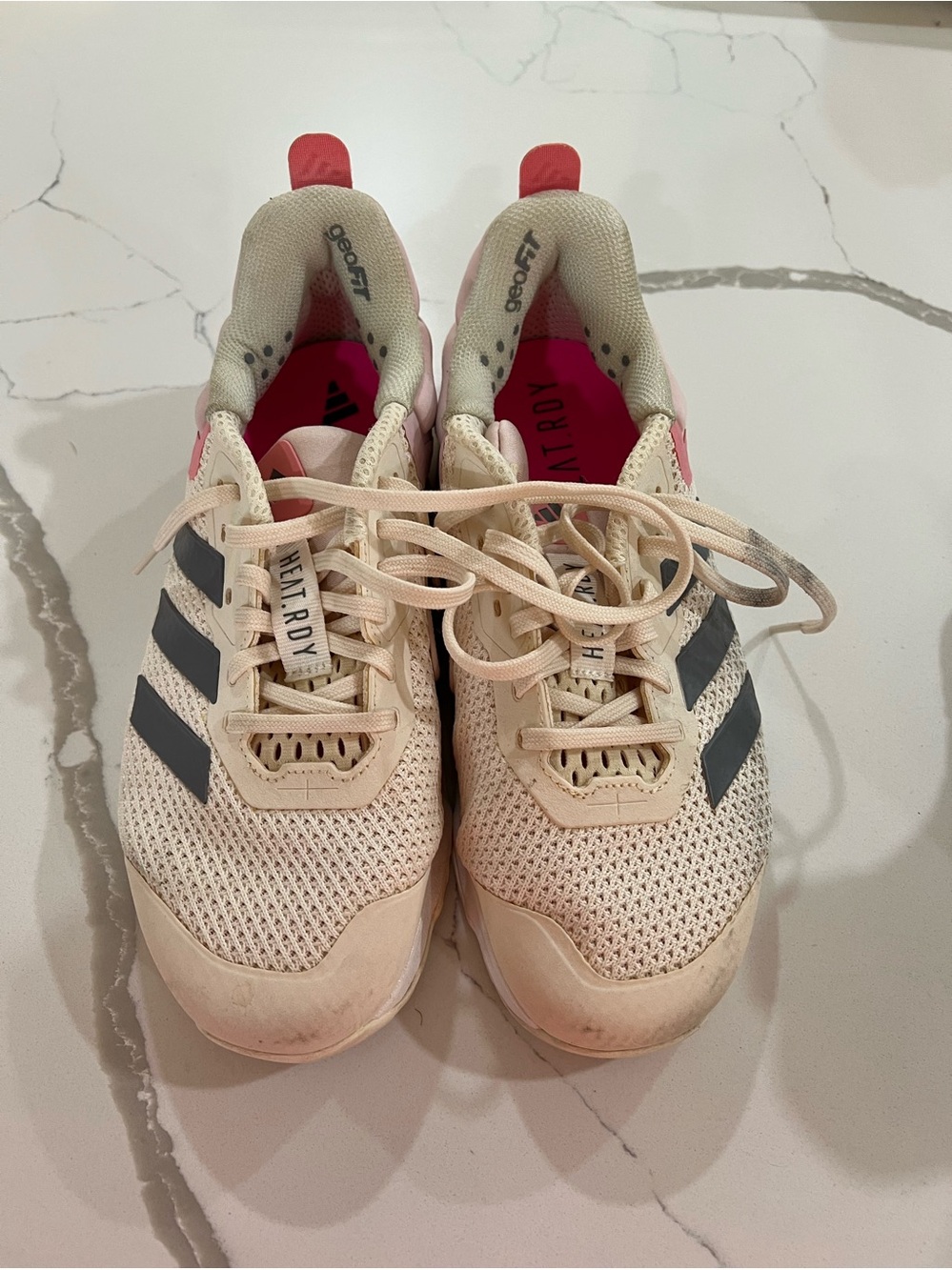 Nike Women Size 8.5 Weight Lifting Sneakers